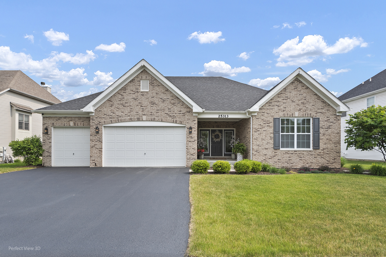 25313 W Rock Drive Property Photo 1