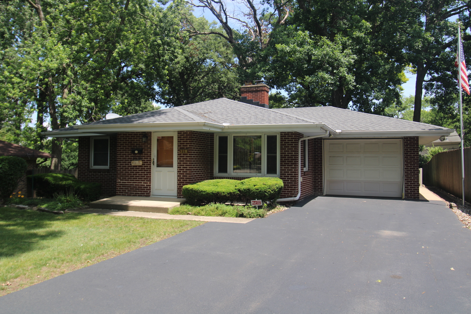 328 Dwight Avenue Property Photo 1