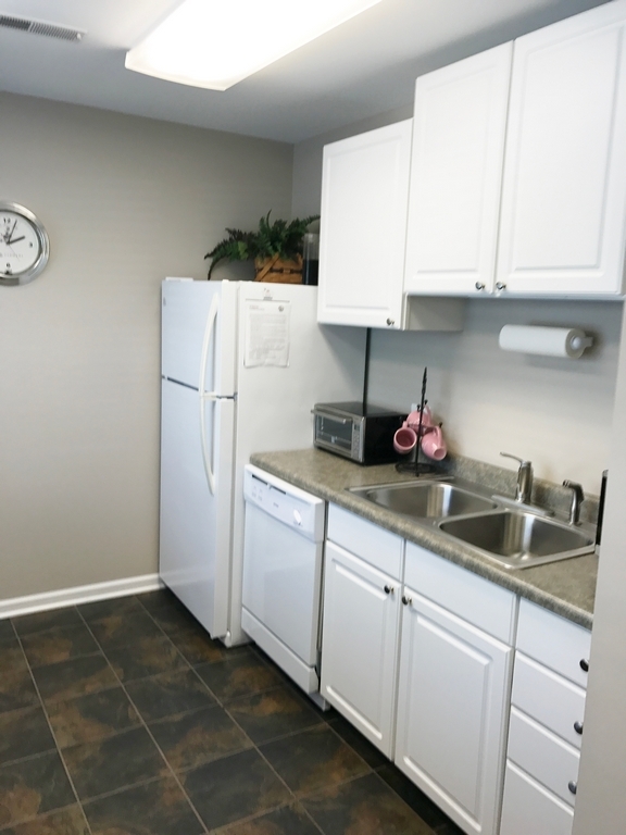 511 Eichler Drive 203-204 Property Photo 3