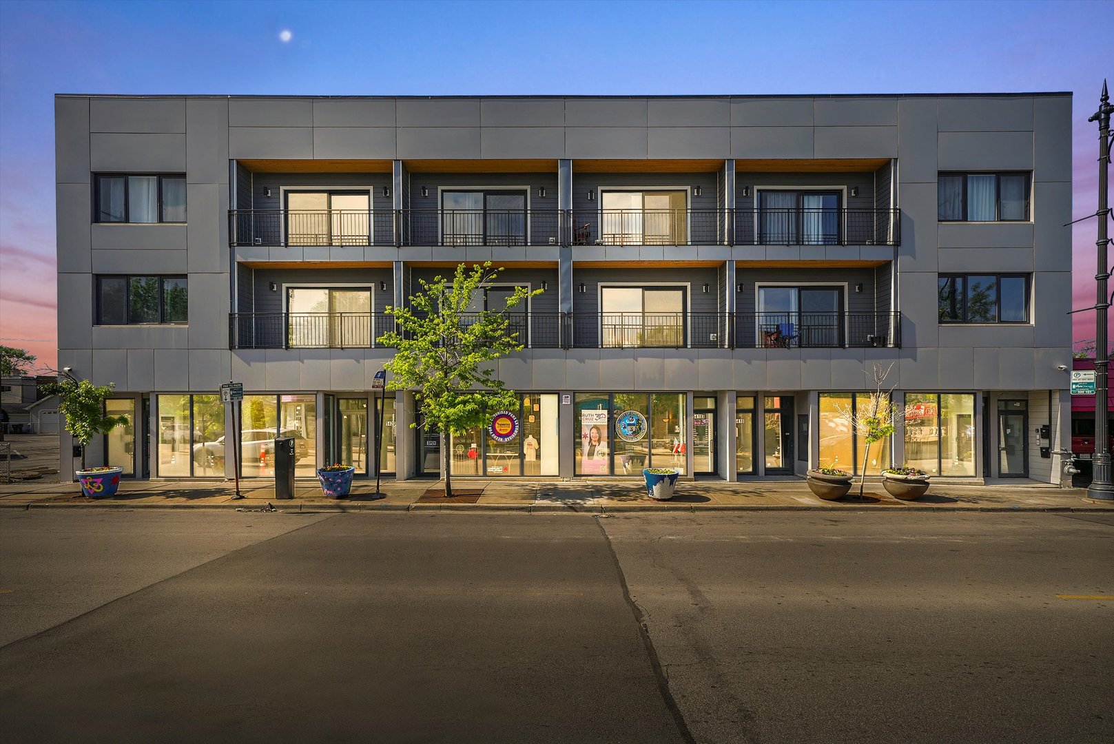 5416-22 W Belmont Avenue Property Photo 10