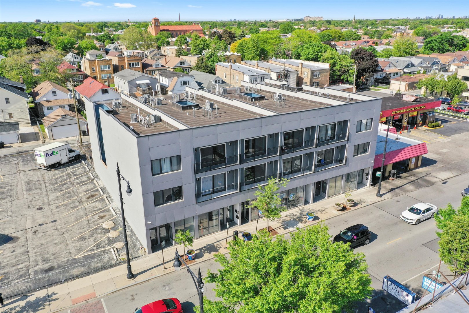 5416-22 W Belmont Avenue Property Photo 11