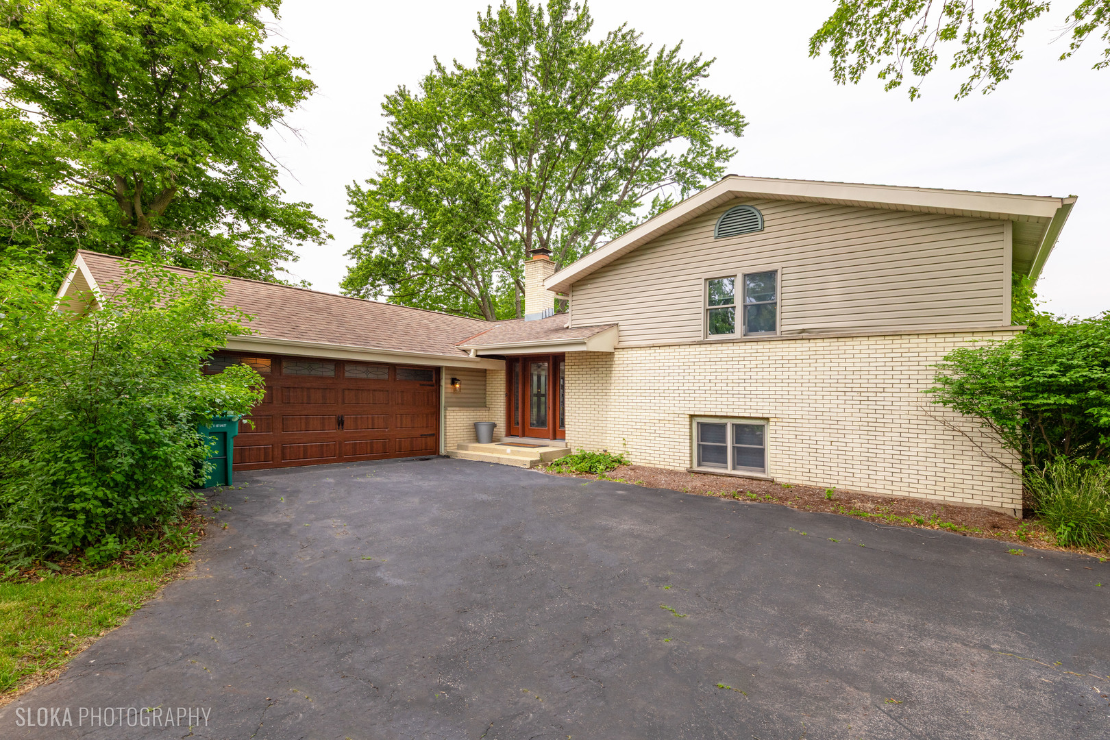 21w724 Park Avenue Property Photo 1