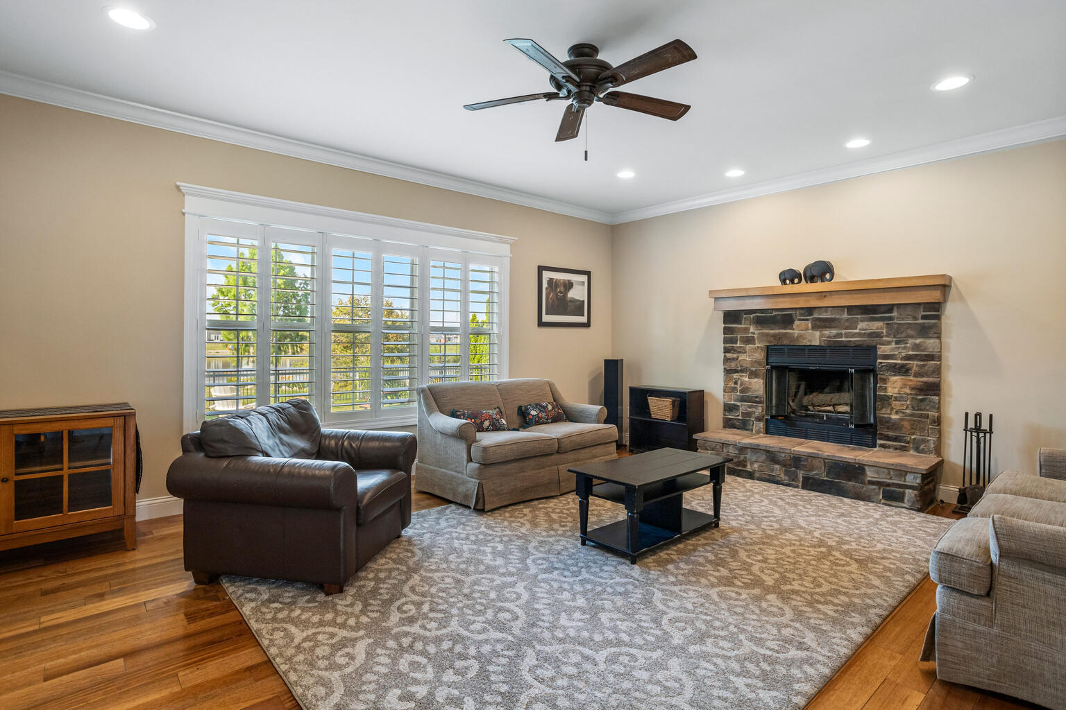 409 London Way Property Photo 12