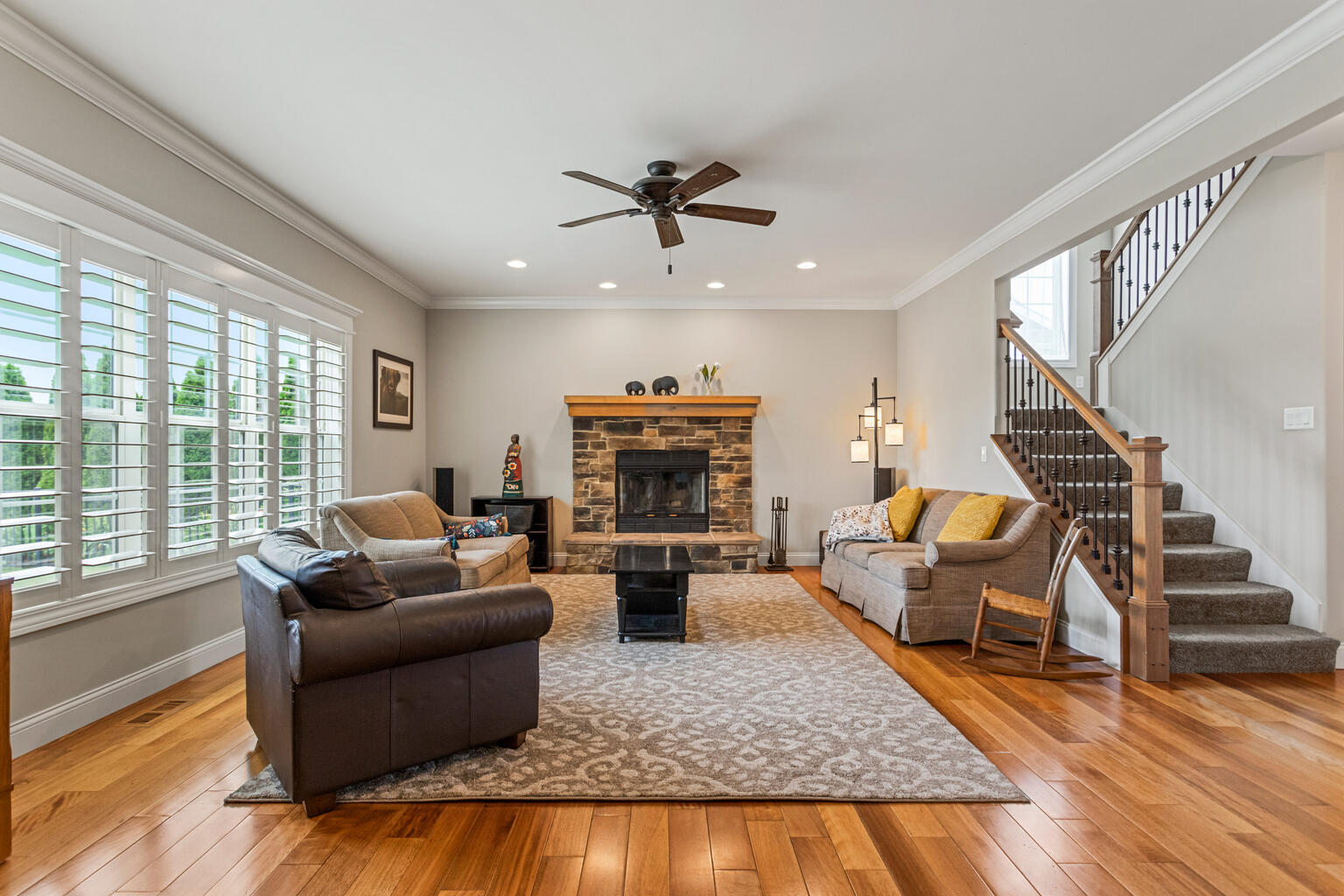 409 London Way Property Photo 13