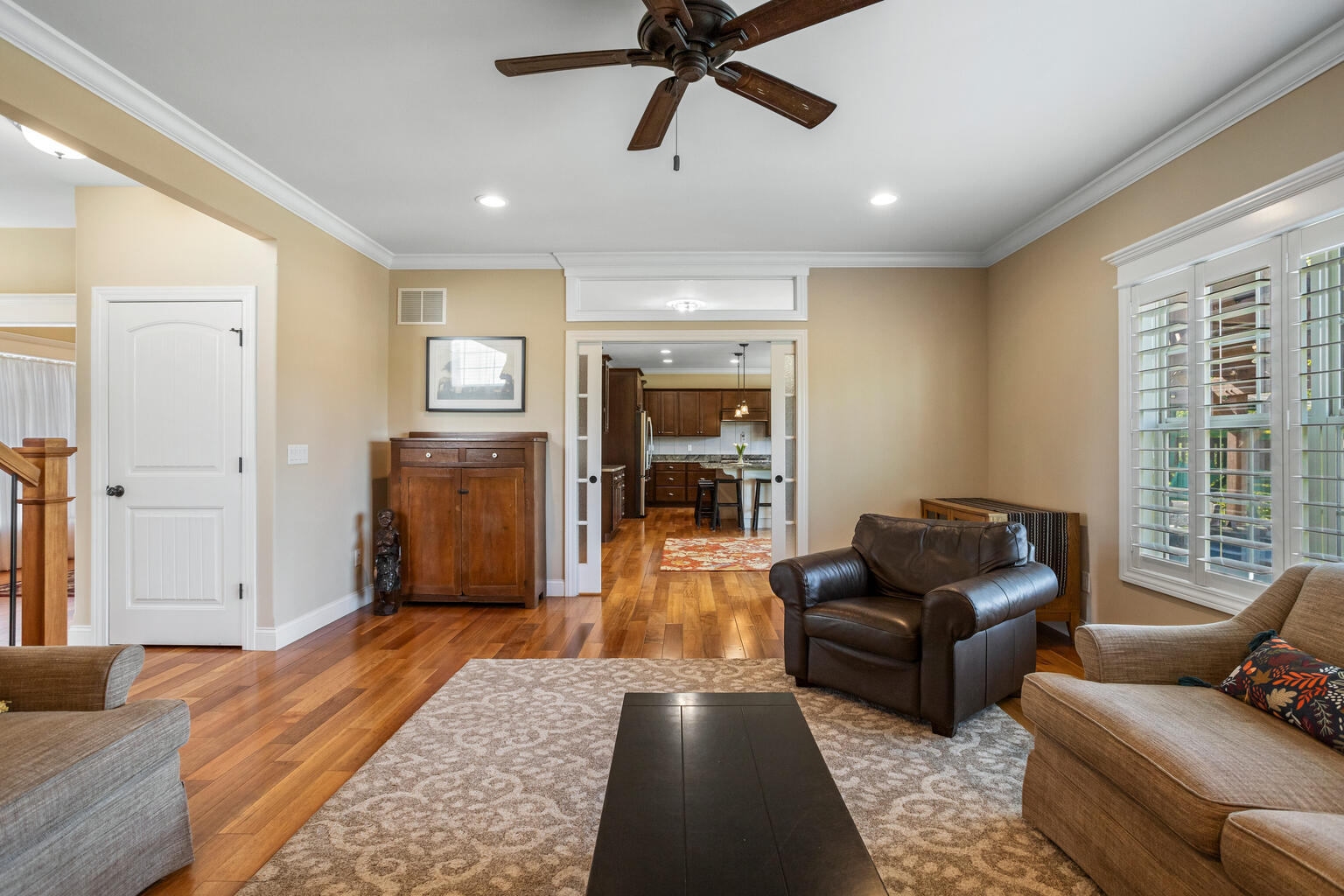 409 London Way Property Photo 16
