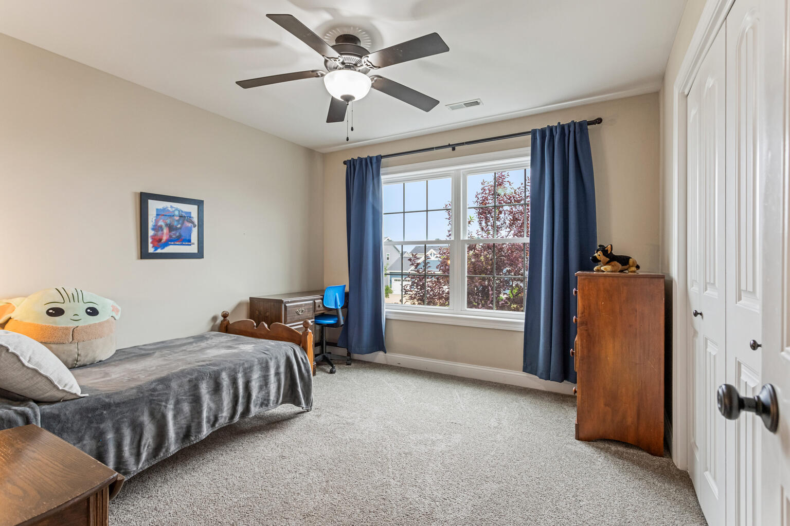 409 London Way Property Photo 41