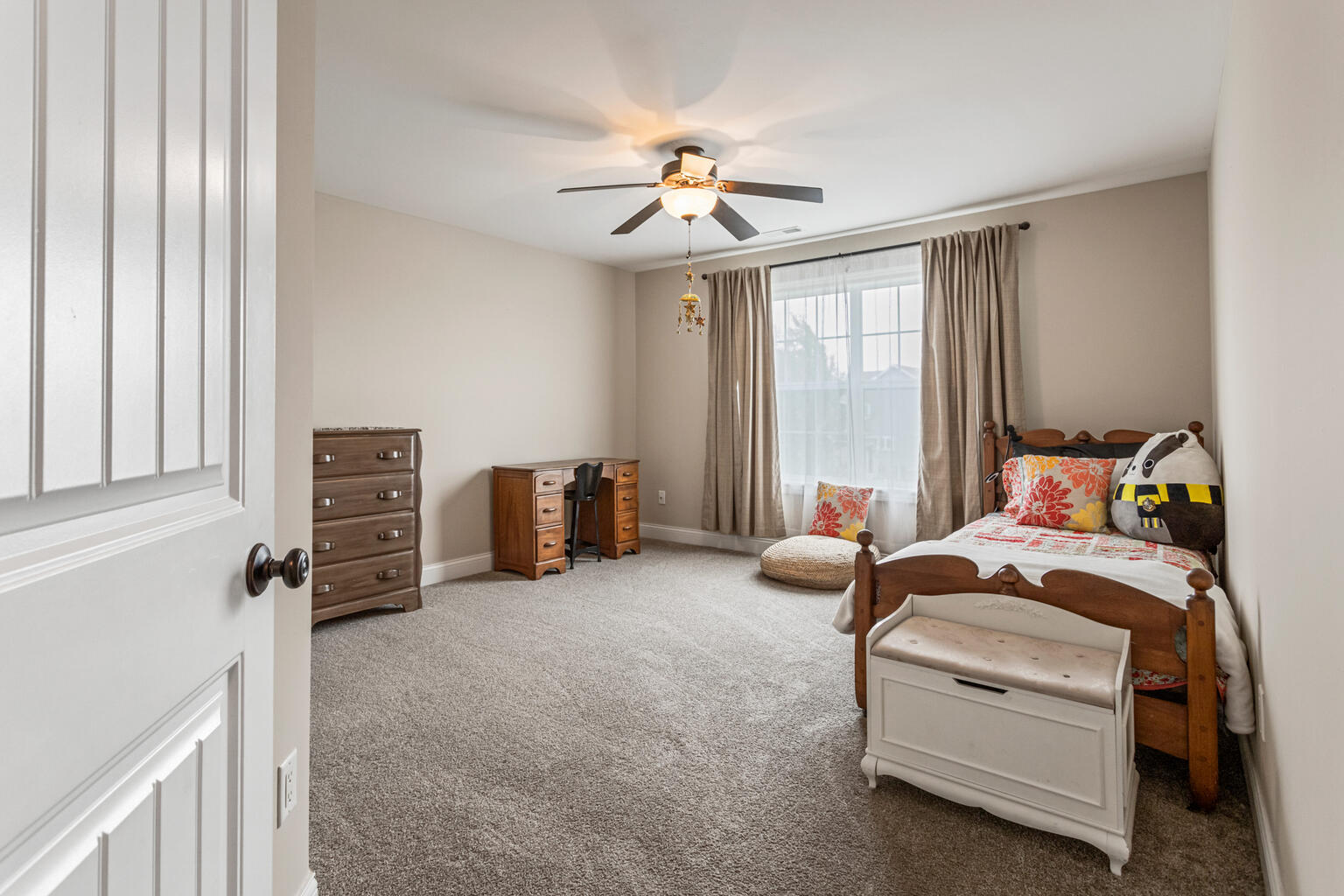 409 London Way Property Photo 43