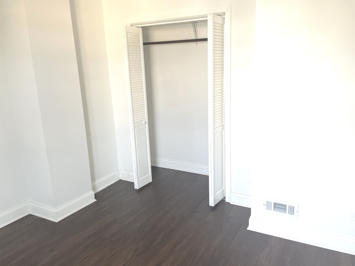 11 N 5th Avenue Property Photo 5