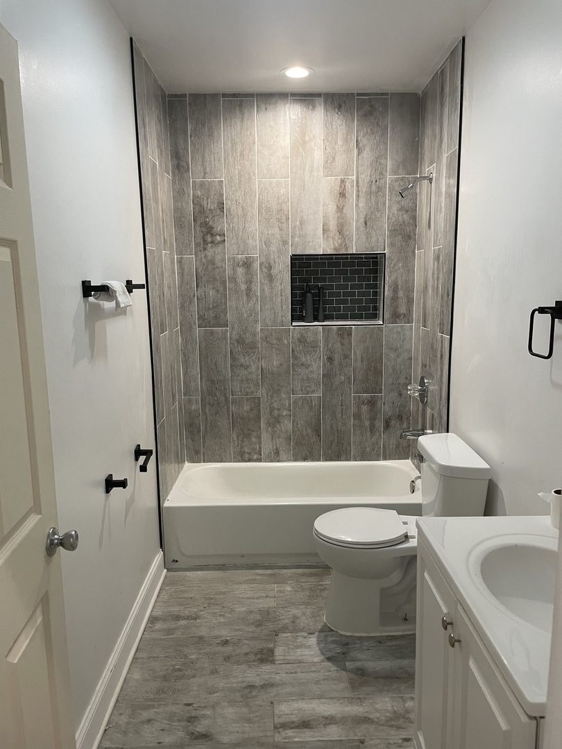 11 N 5th Avenue Property Photo 13