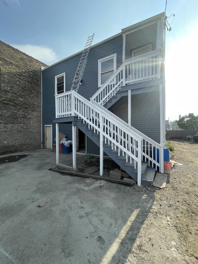 11 N 5th Avenue Property Photo 14