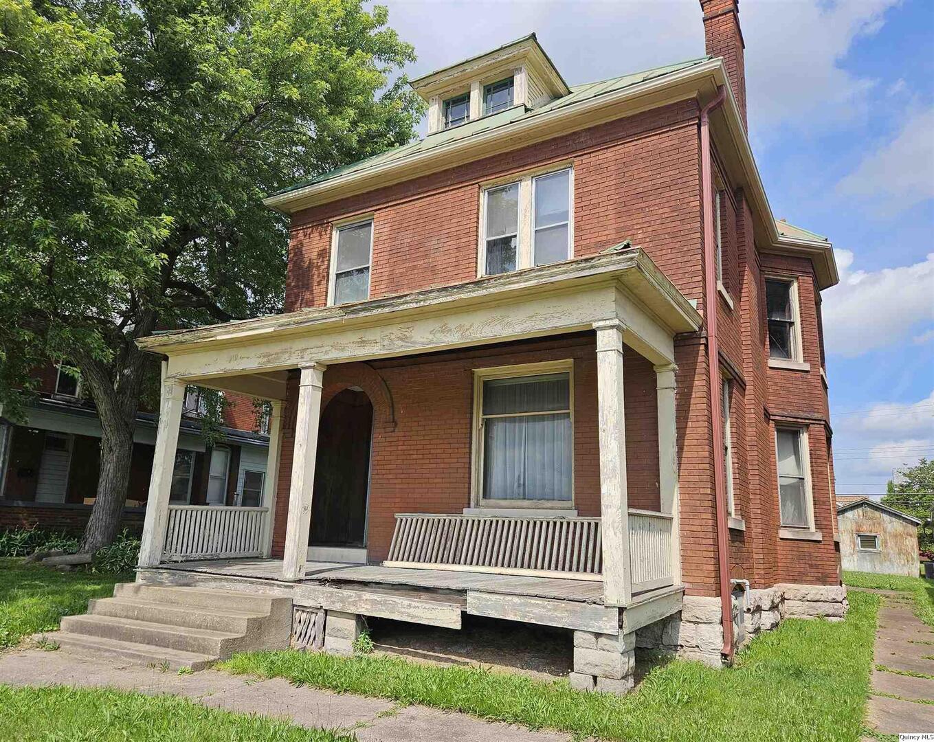 710 N 12th Street Property Photo 1