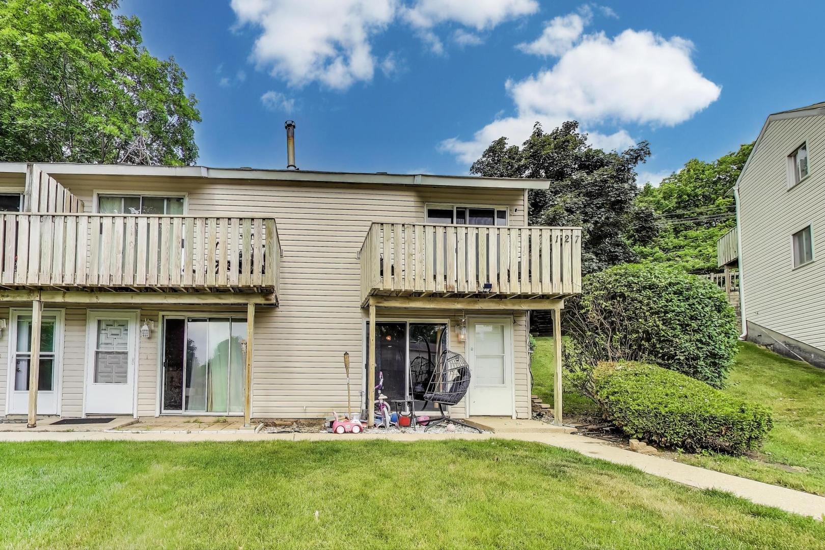 127 Forest Avenue A Property Photo 2