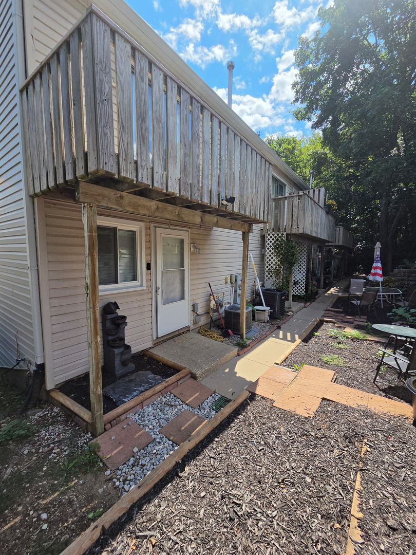 127 Forest Avenue A Property Photo 17