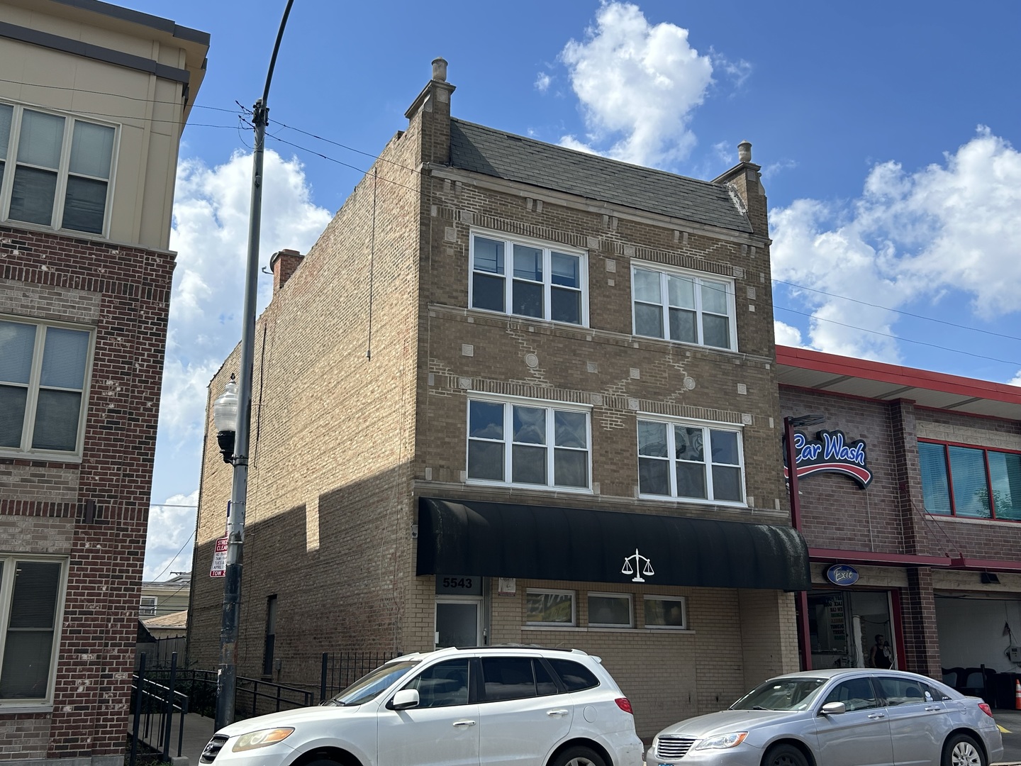 5543 W Diversey Avenue Property Photo 1