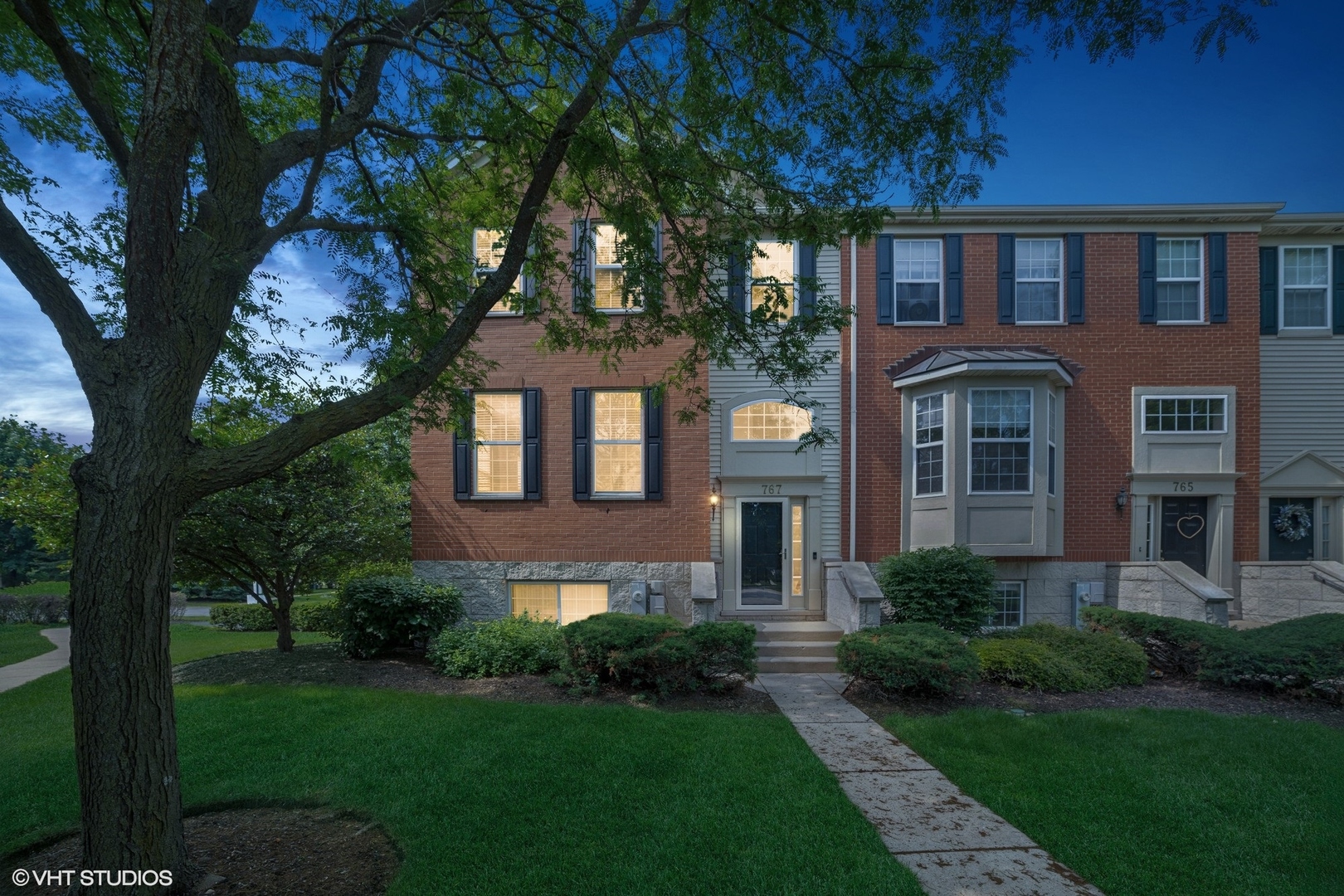 767 Thornbury Ct Property Photo 1