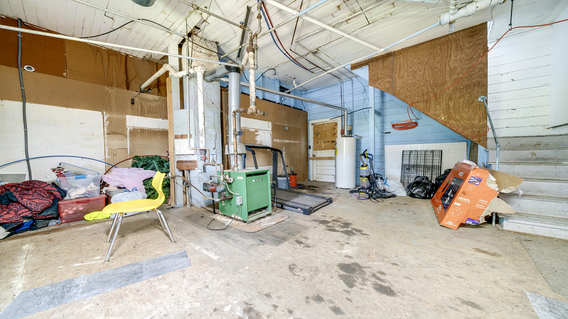 300 Main Street Property Photo 18