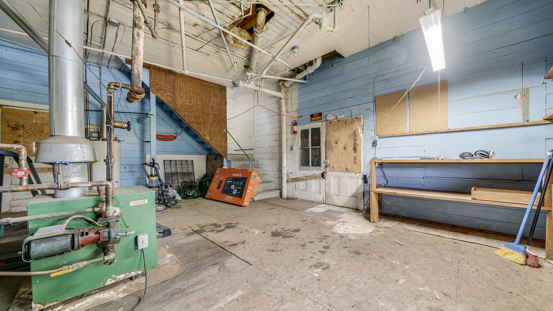 300 Main Street Property Photo 19