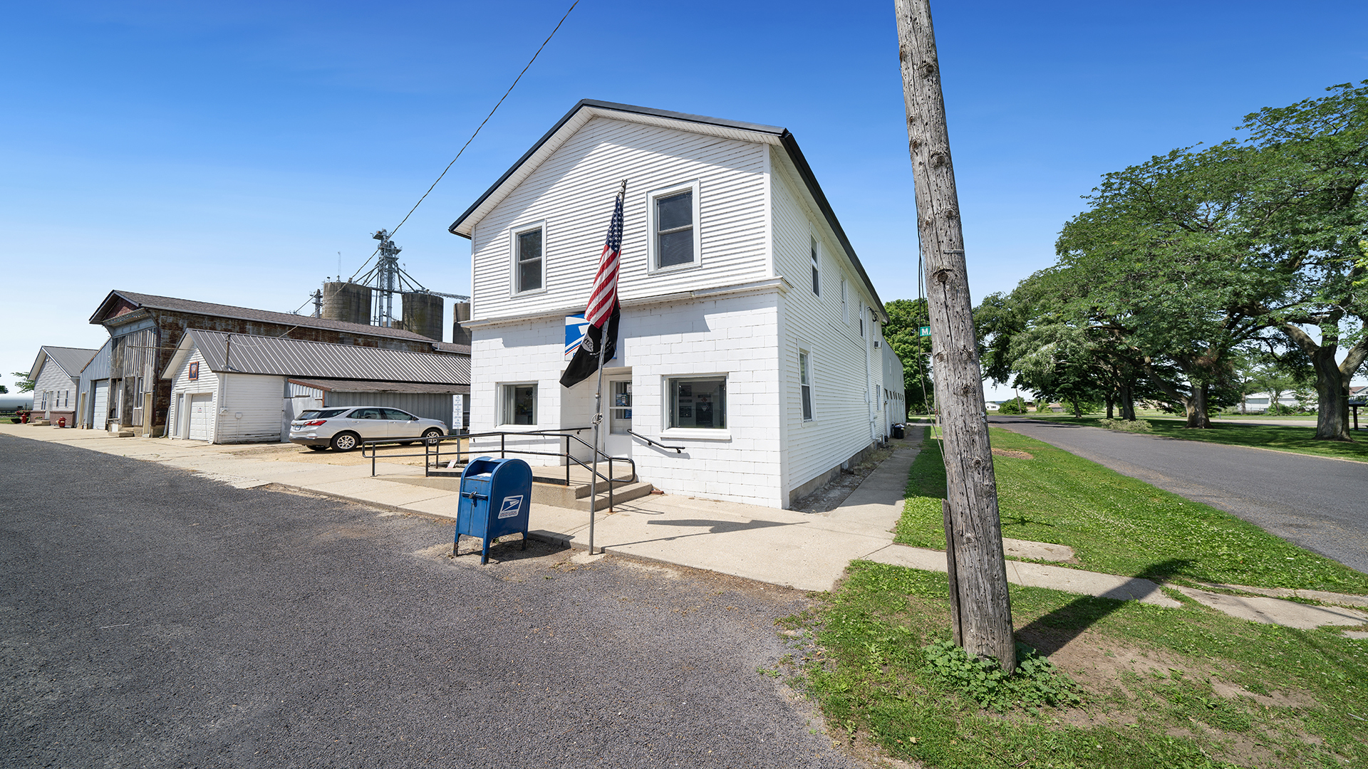 300 Main Street Property Photo 30
