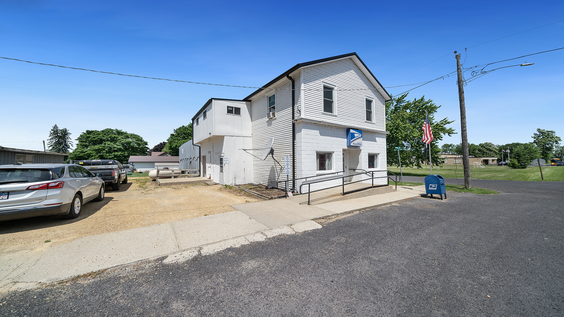 300 Main Street Property Photo 31