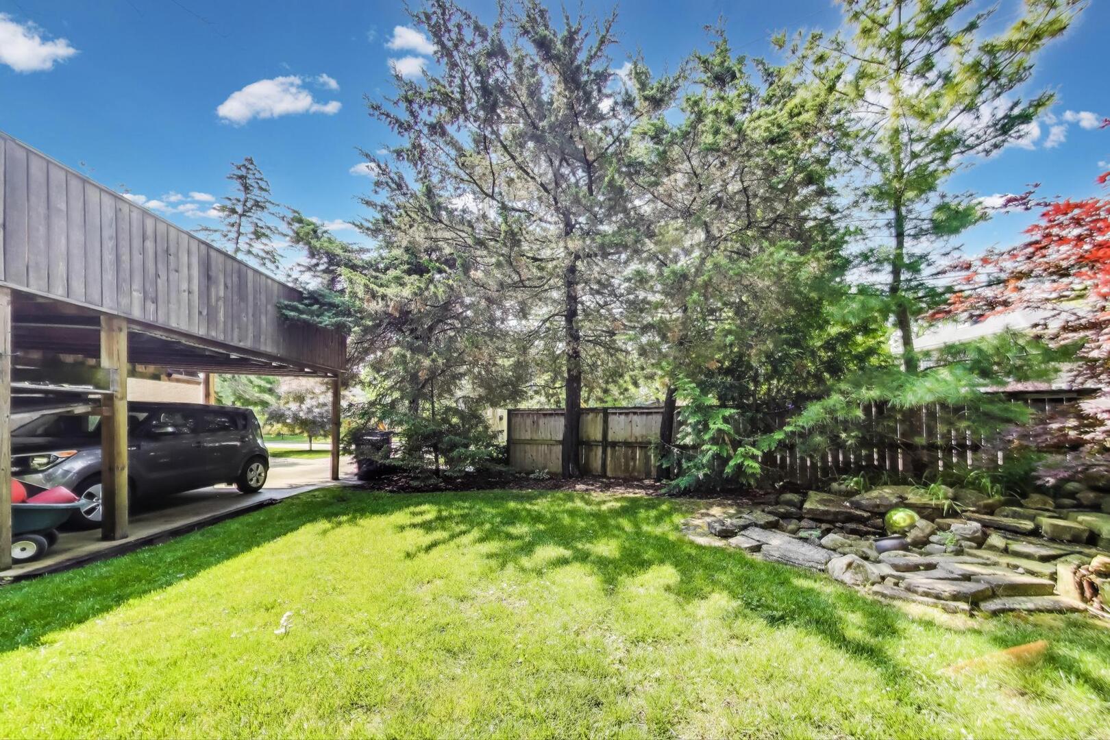 653 Blackstone Place Property Photo 36