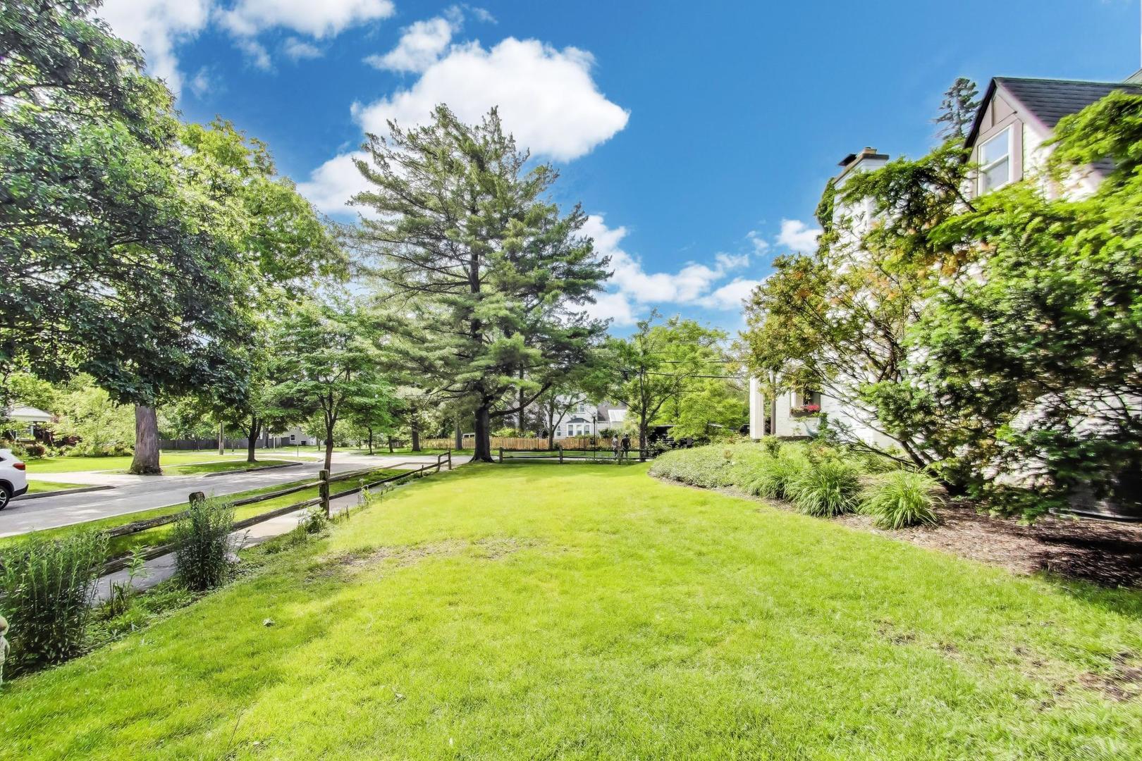 653 Blackstone Place Property Photo 40