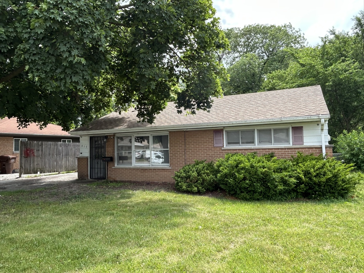 417 Shabbona Drive Property Photo 1