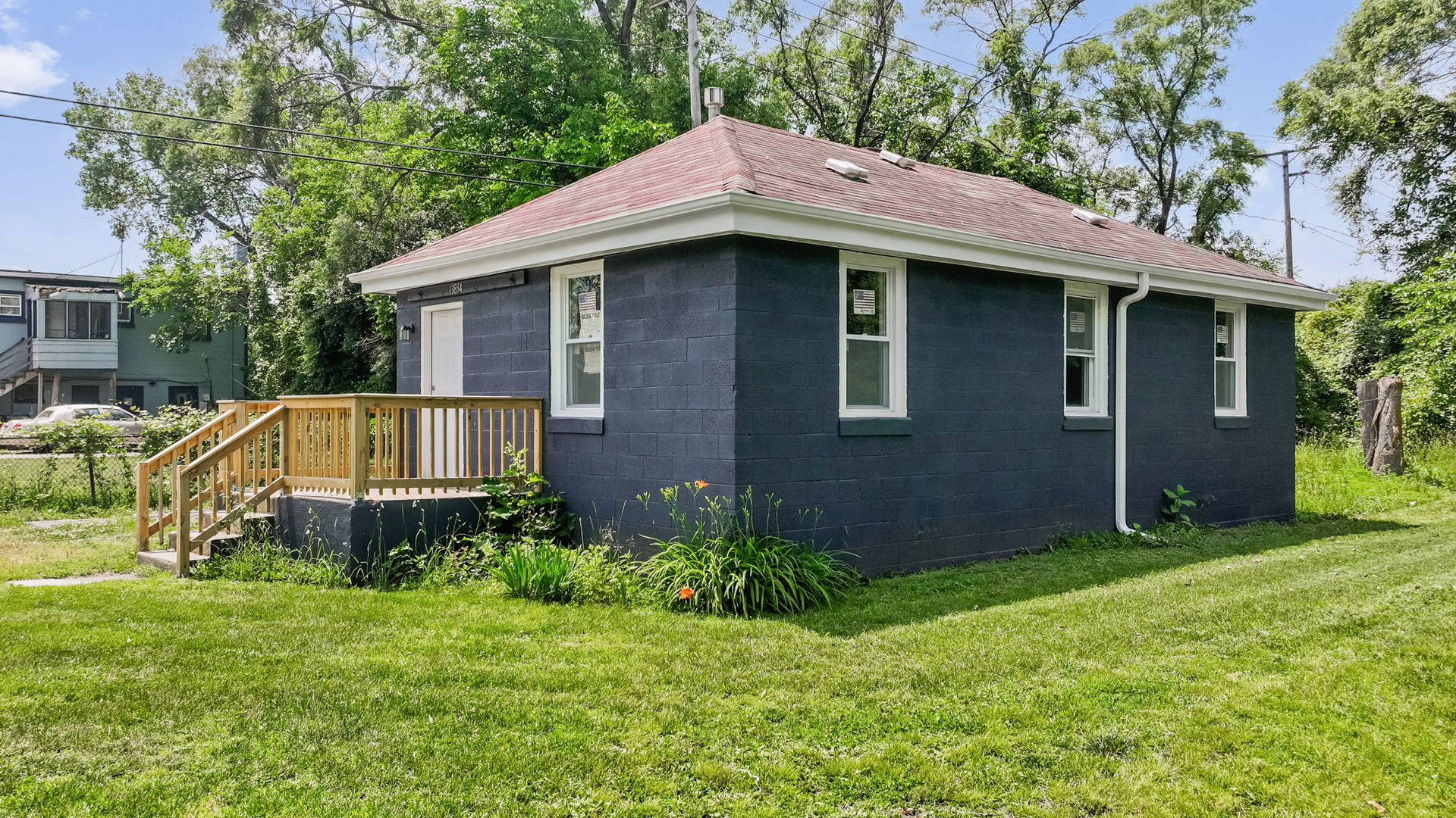 13834 Turner Avenue Property Photo 1