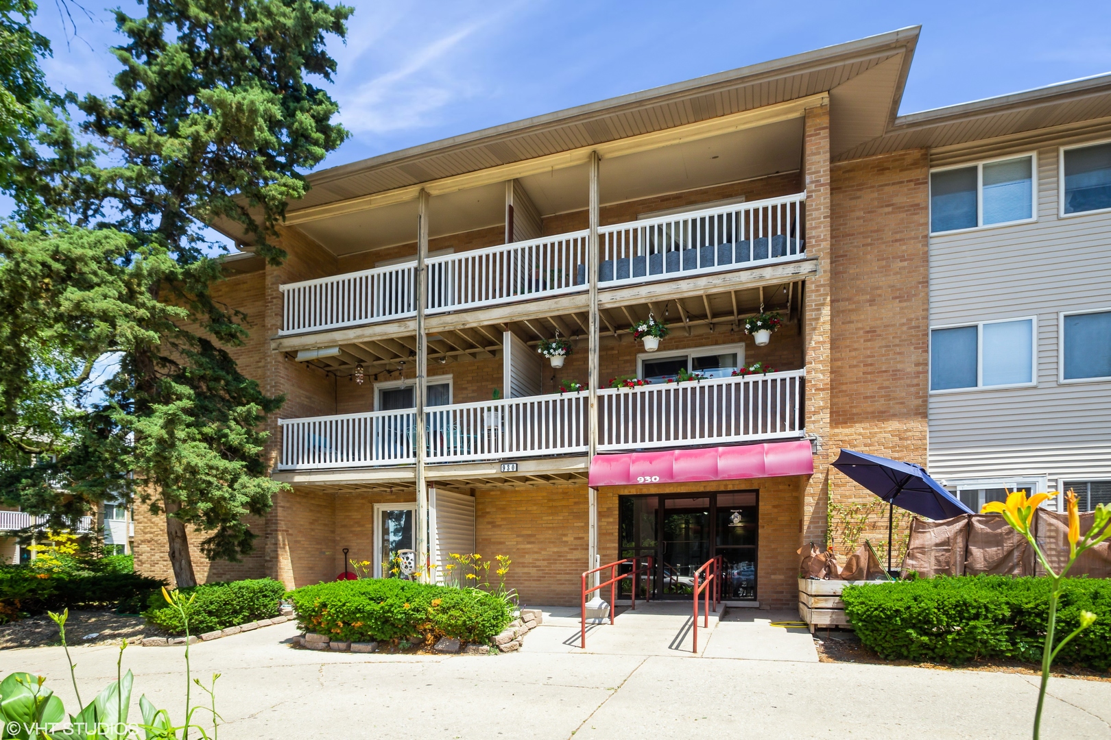 930 Beau Drive 112
