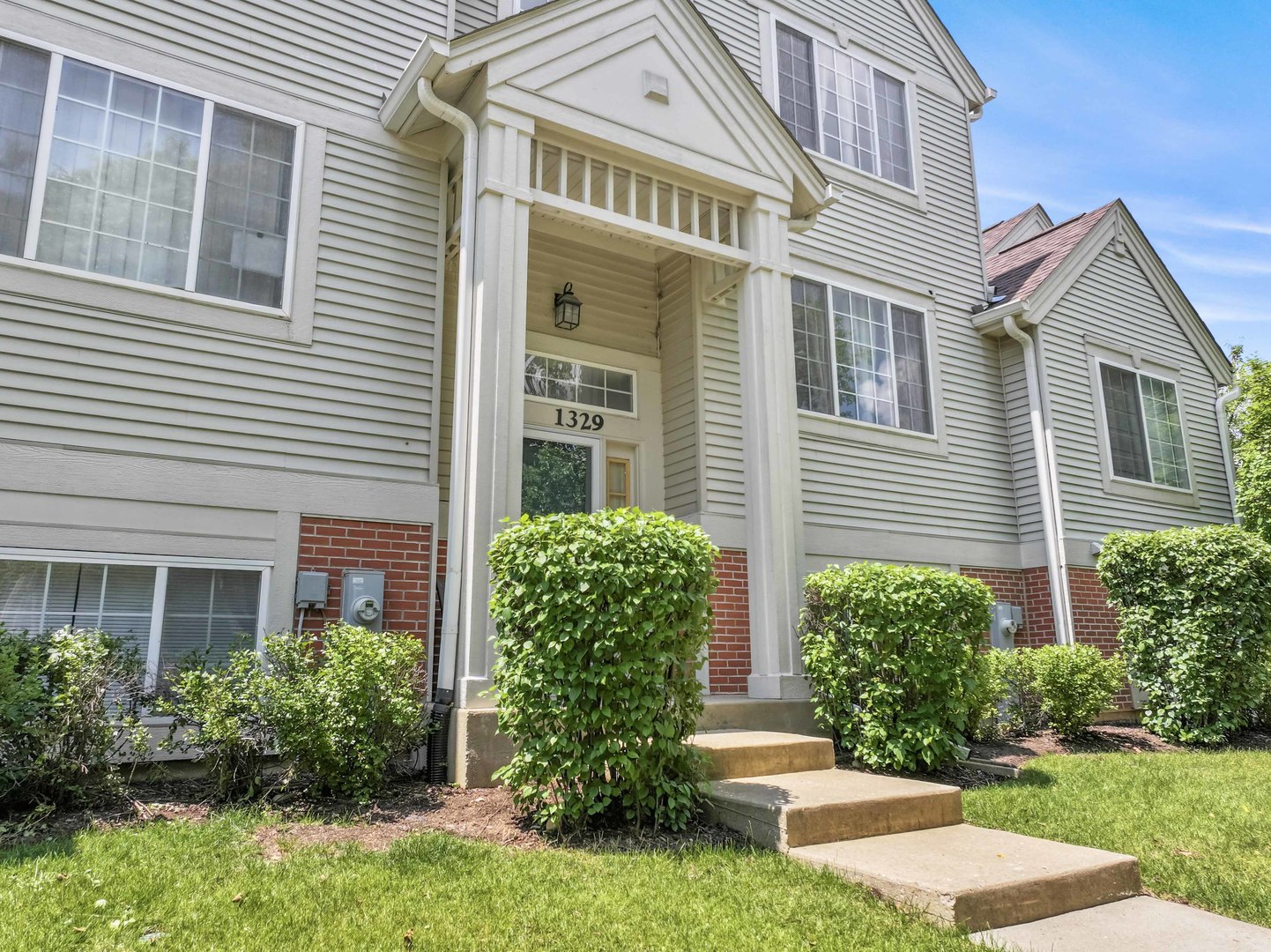 1329 New Haven Drive Property Photo 1