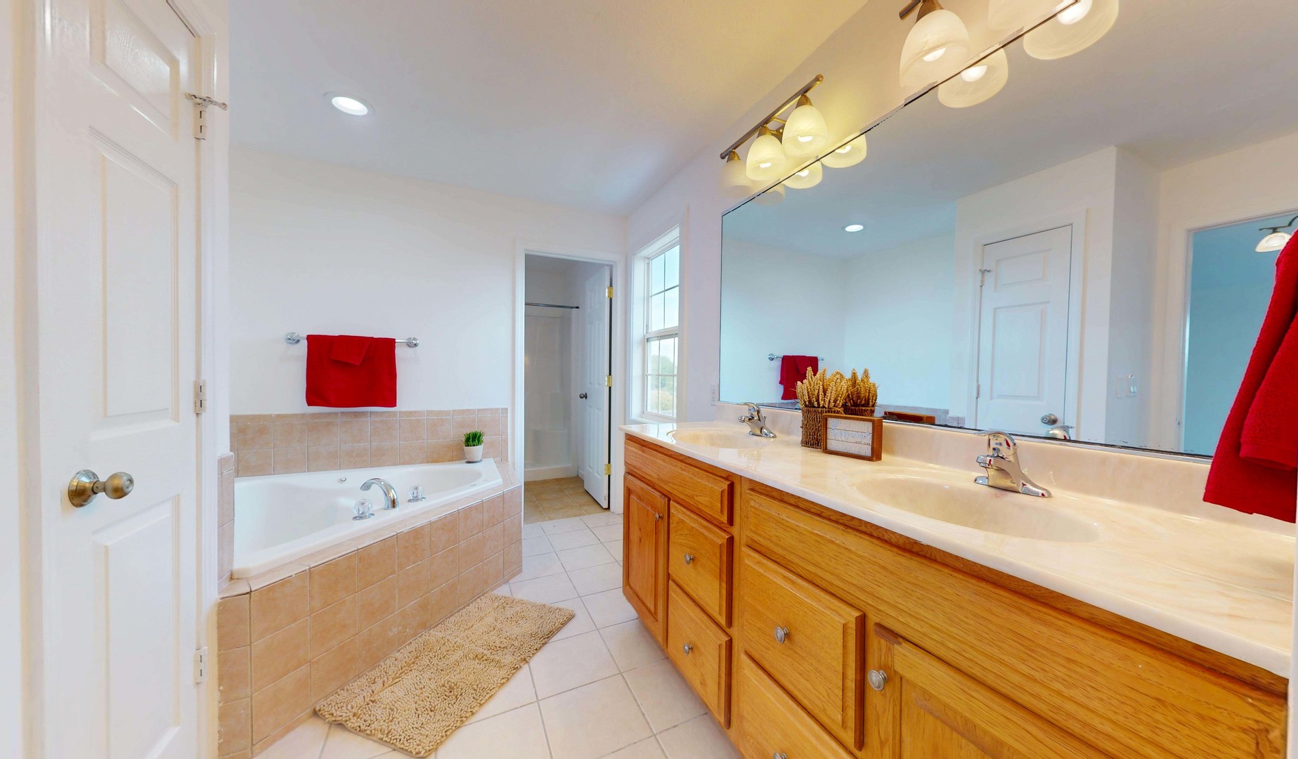 3901 Tallgrass Drive Property Photo 8