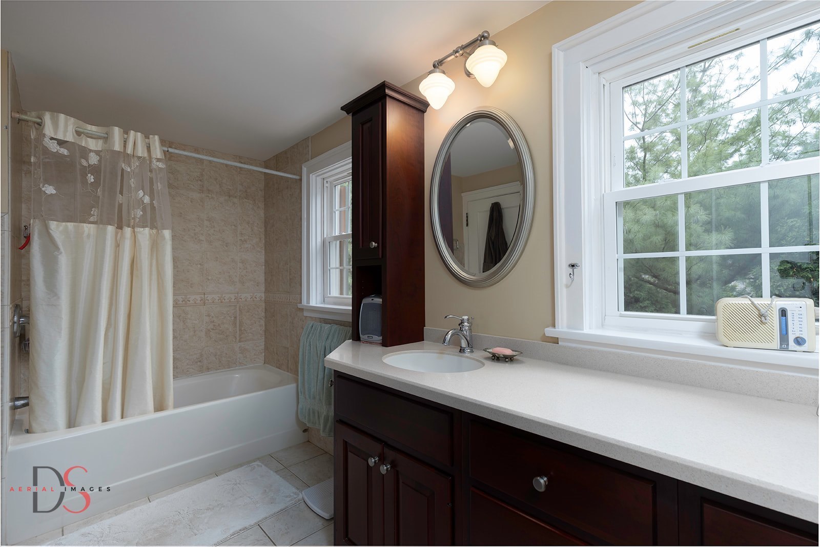 2011 Caton Road Property Photo 40