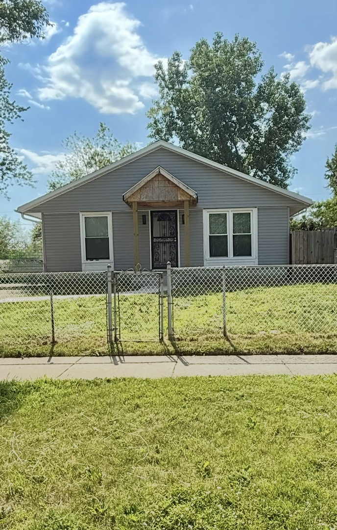 1908 Gideon Avenue Property Photo 1