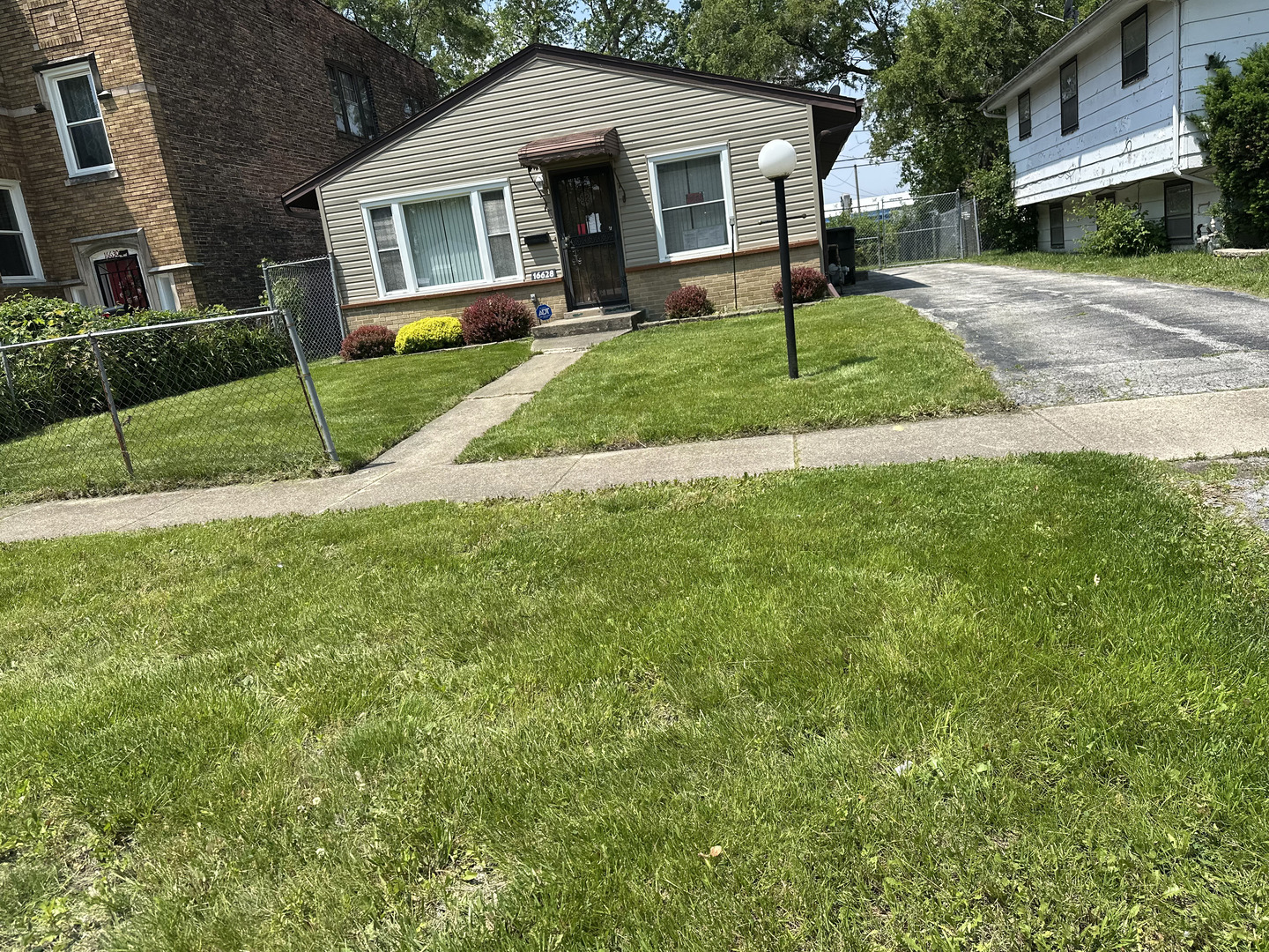 16628 Winchester Avenue Property Photo 1