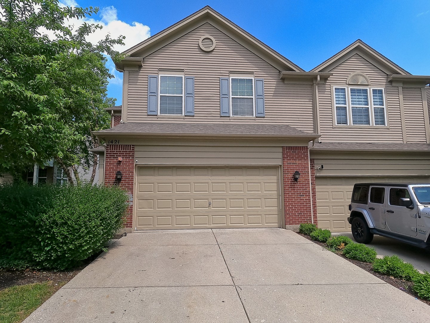 1421 Yellowstone Drive Property Photo 1