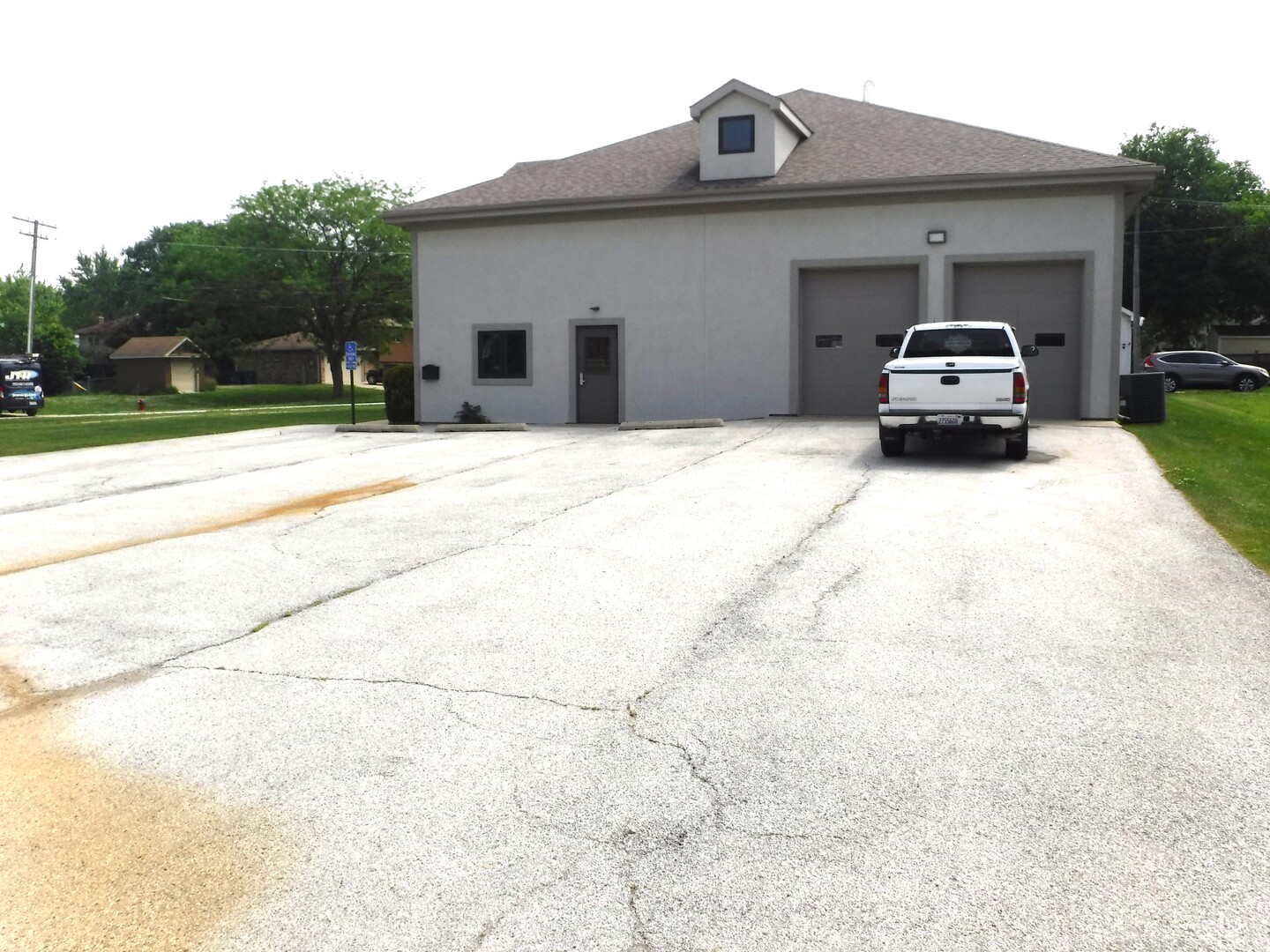 5357 W Court Street Property Photo 16