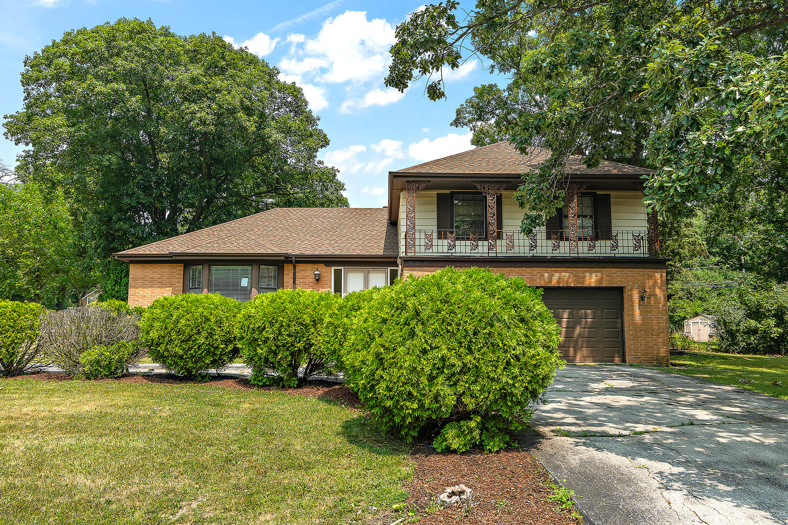 20707 Greenwood Court Property Photo 1
