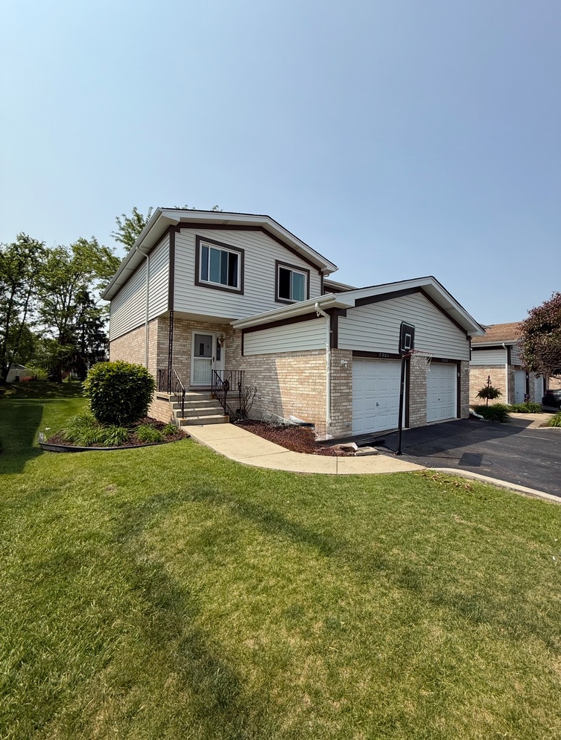 7901 160th Street Property Photo 1