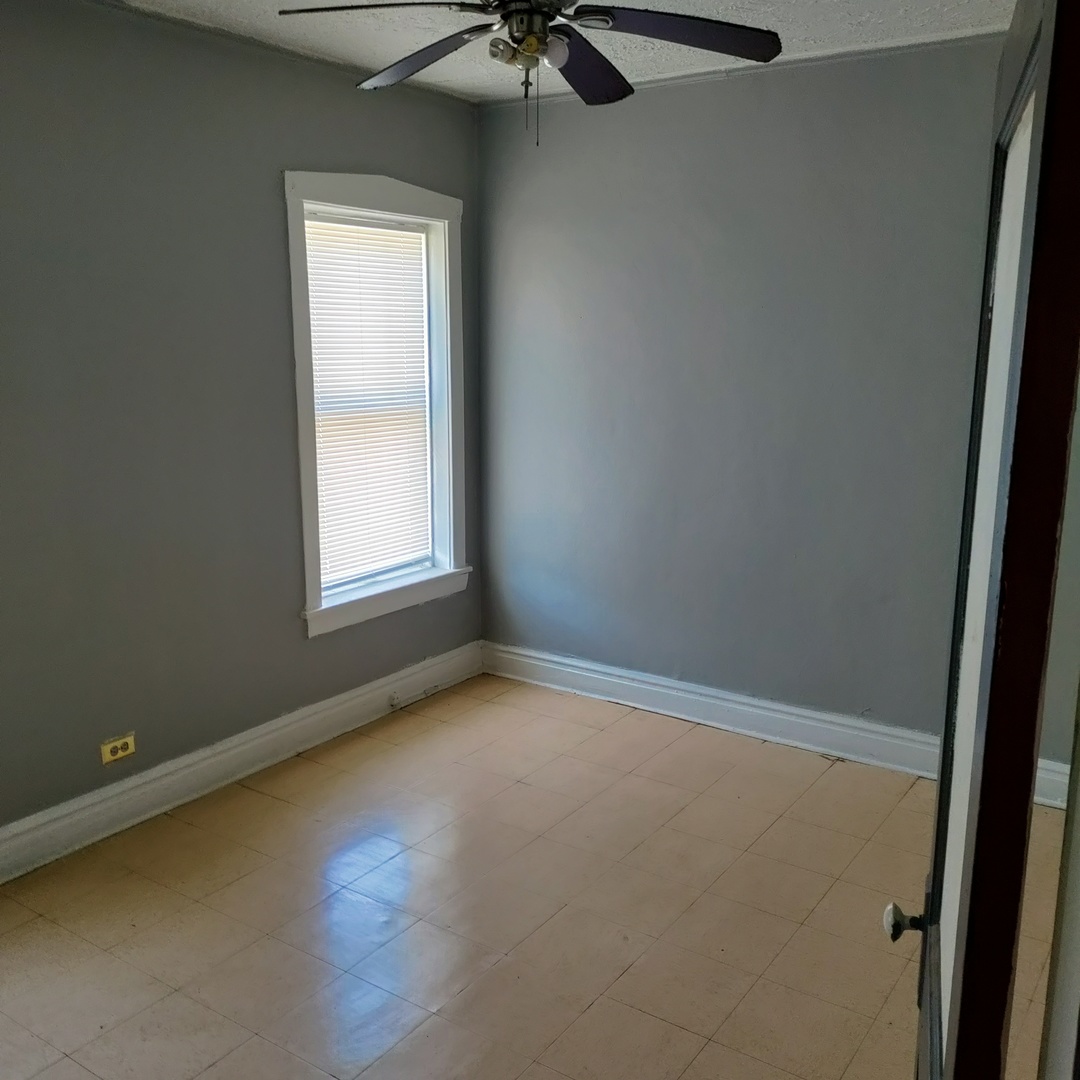 5131 W Fulton Street Property Photo 10