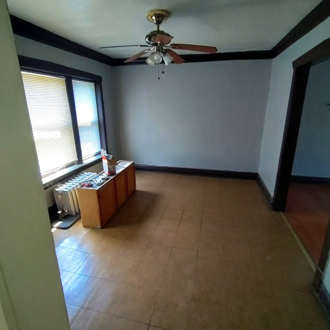 5131 W Fulton Street Property Photo 11
