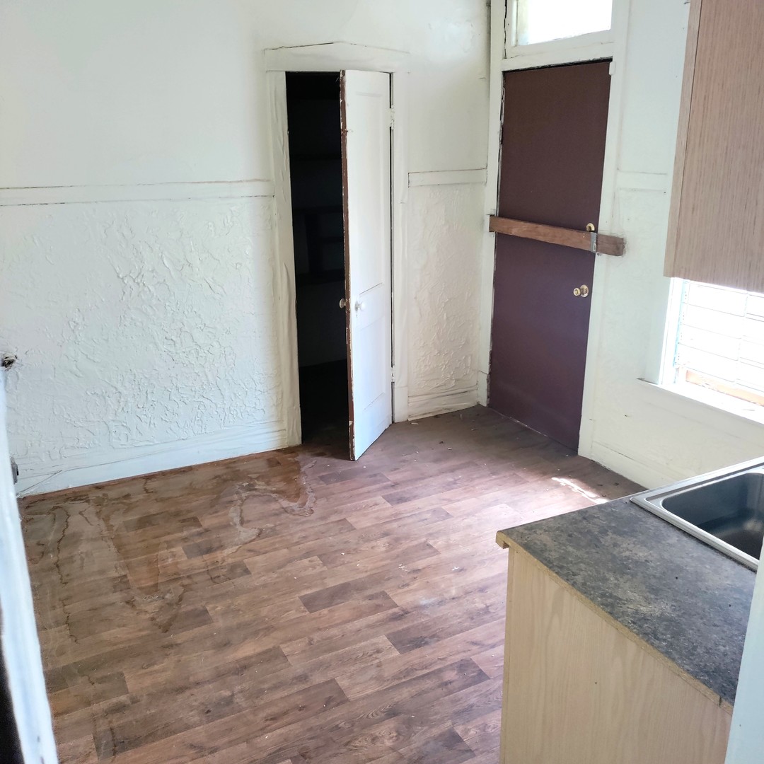 5131 W Fulton Street Property Photo 12