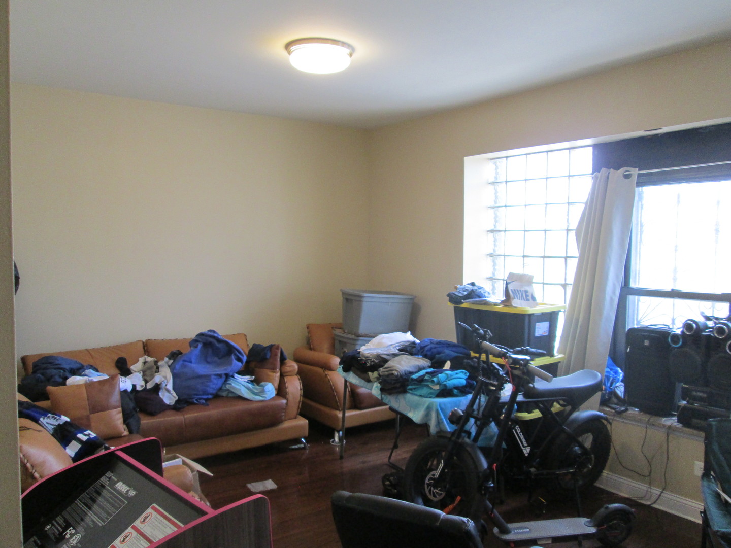 6717 S Ashland Avenue Property Photo 8