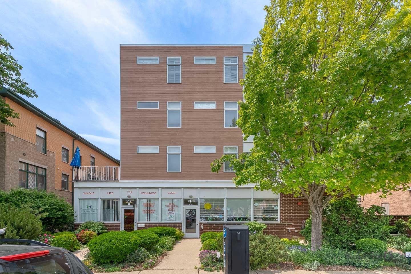 915 S Oak Park Avenue 1b Property Photo 1