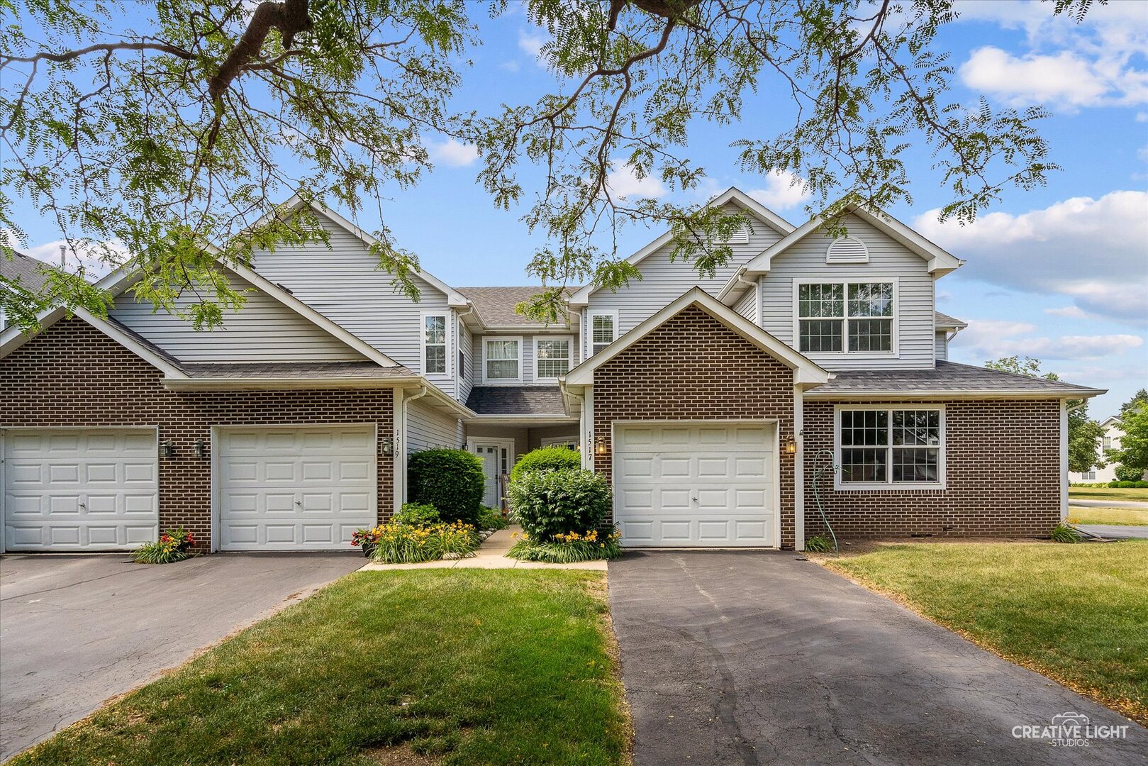 1517 Stoneridge Court Property Photo 1