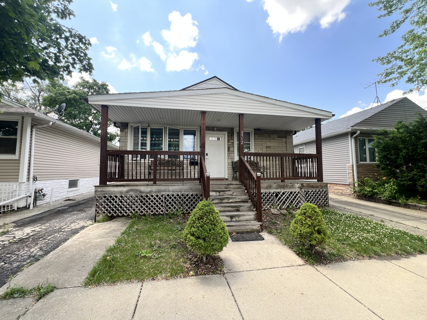 1512 N 32nd Avenue Property Photo 1