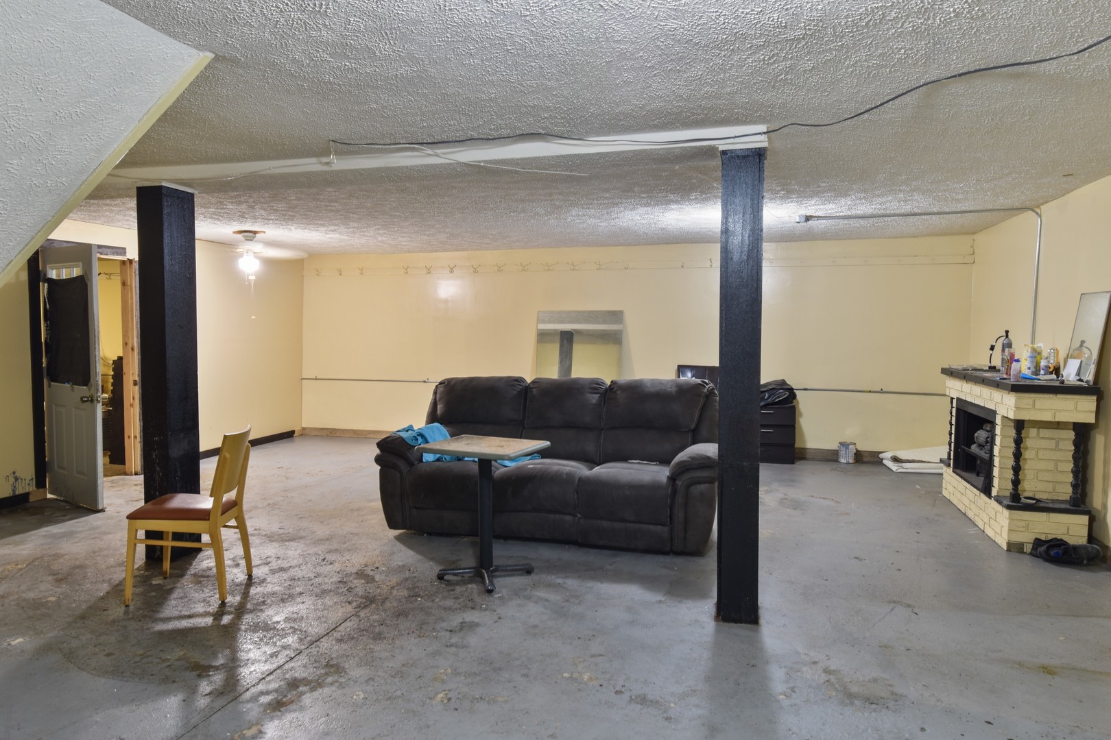 118 E Main Street Property Photo 78