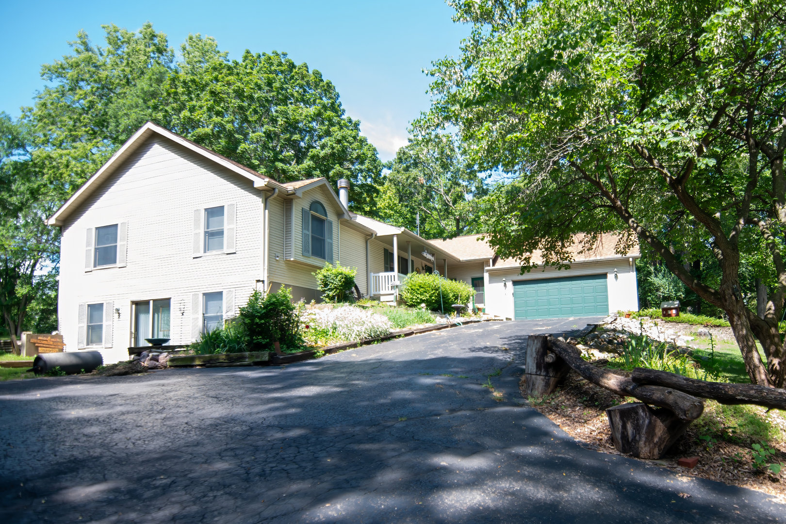 50 Barbados Drive Property Photo 2