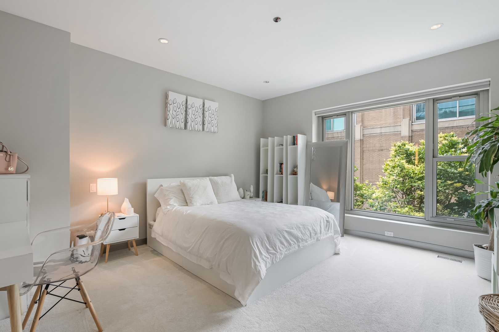 33 W Ontario Street Th5 Property Photo 20