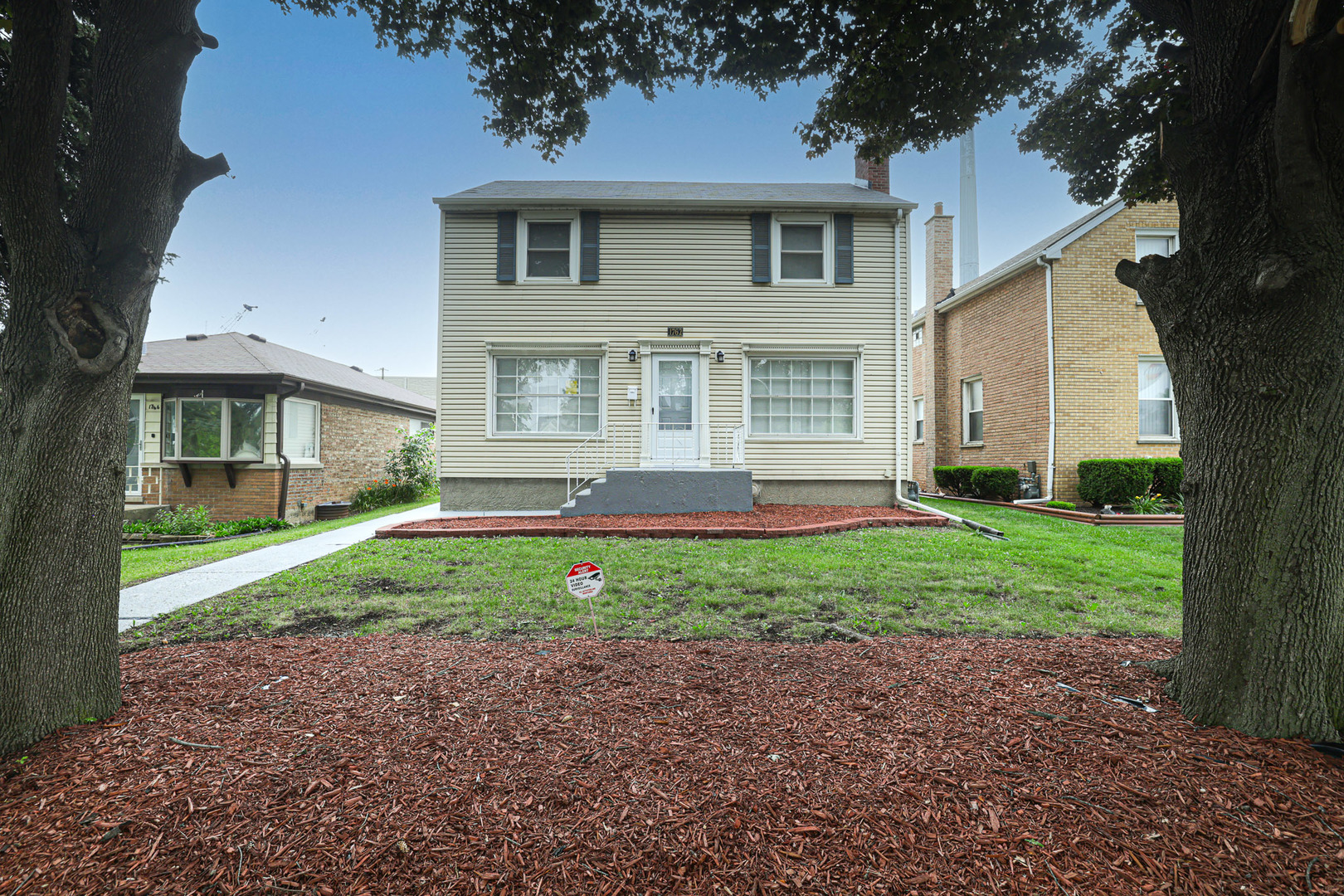 1762 Coolidge Avenue Property Photo 1