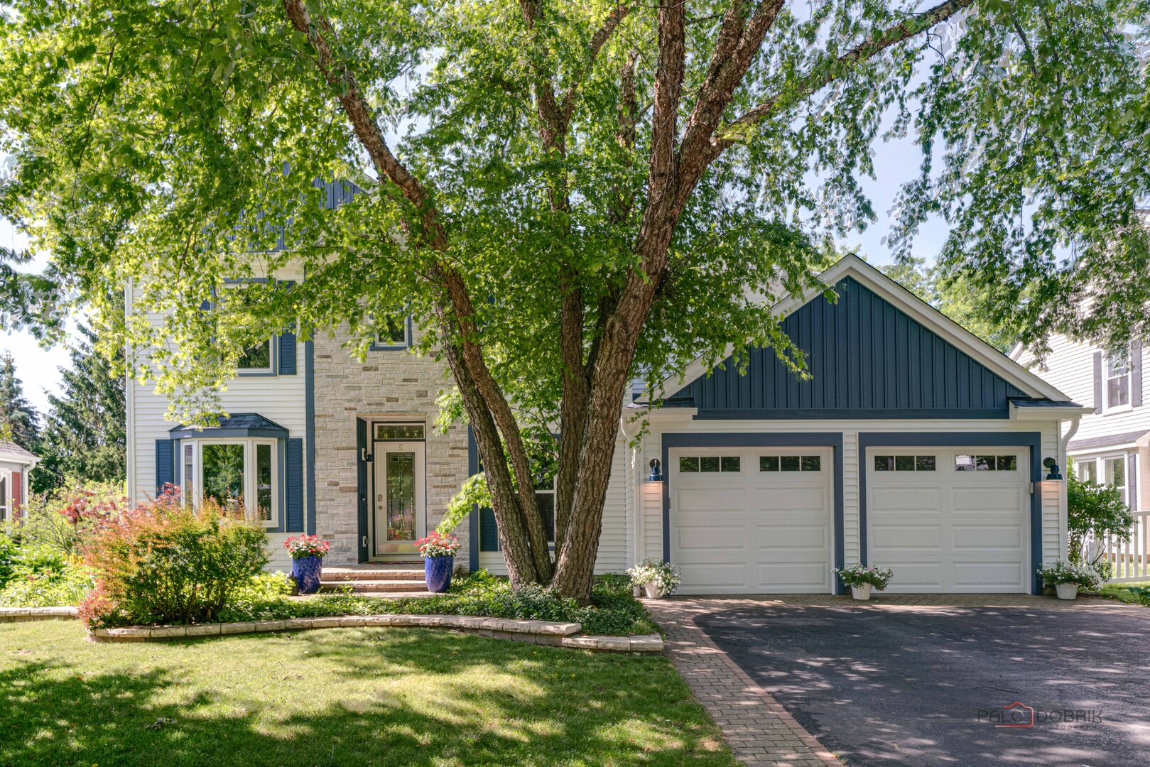 43 Southfield Drive Property Photo 1