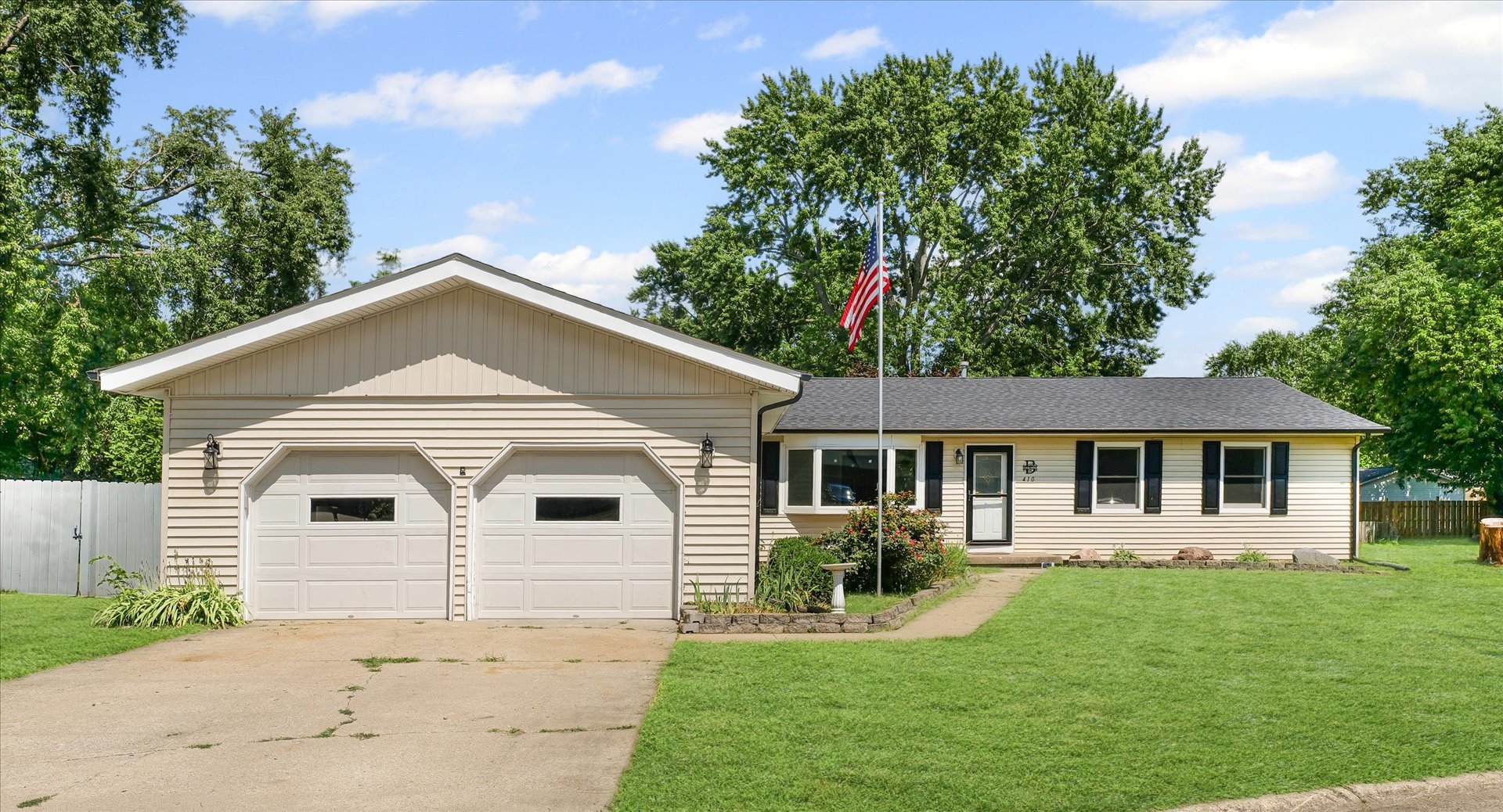 410 N 4th Street